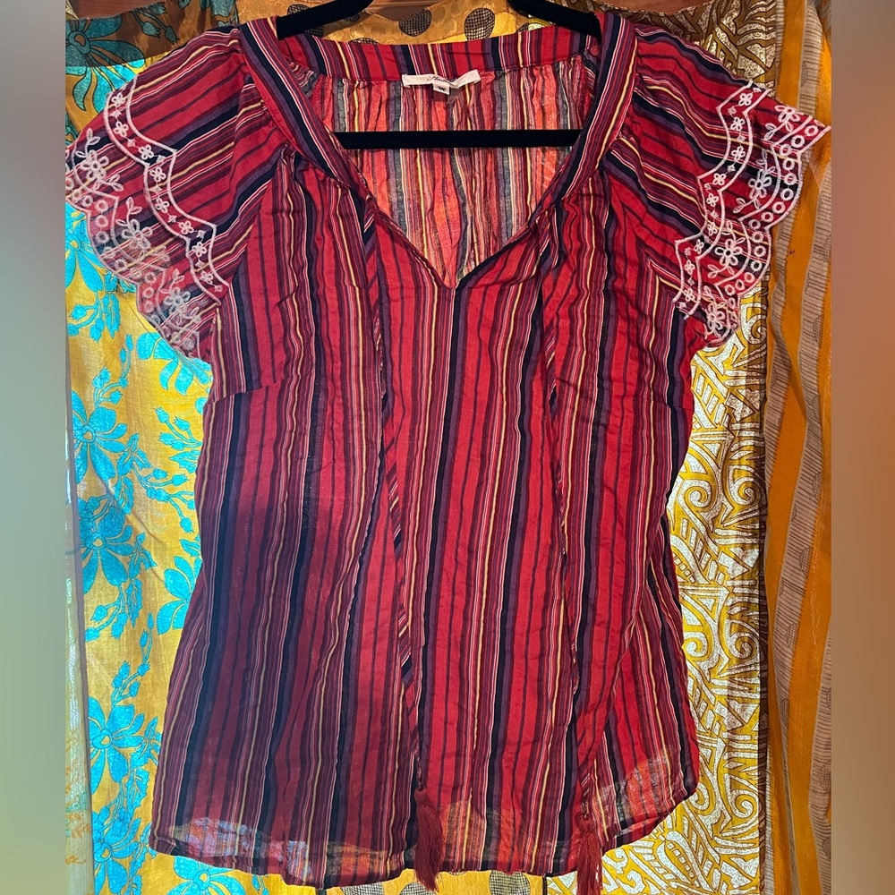 Andre by Unit top size medium